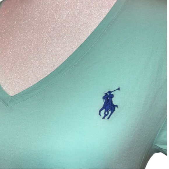 Ralph Lauren pale sage vneck tee. - Picture 4 of 6